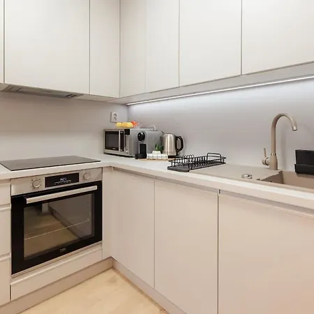 Flystay Balcony Retreat ברטיסלאבה